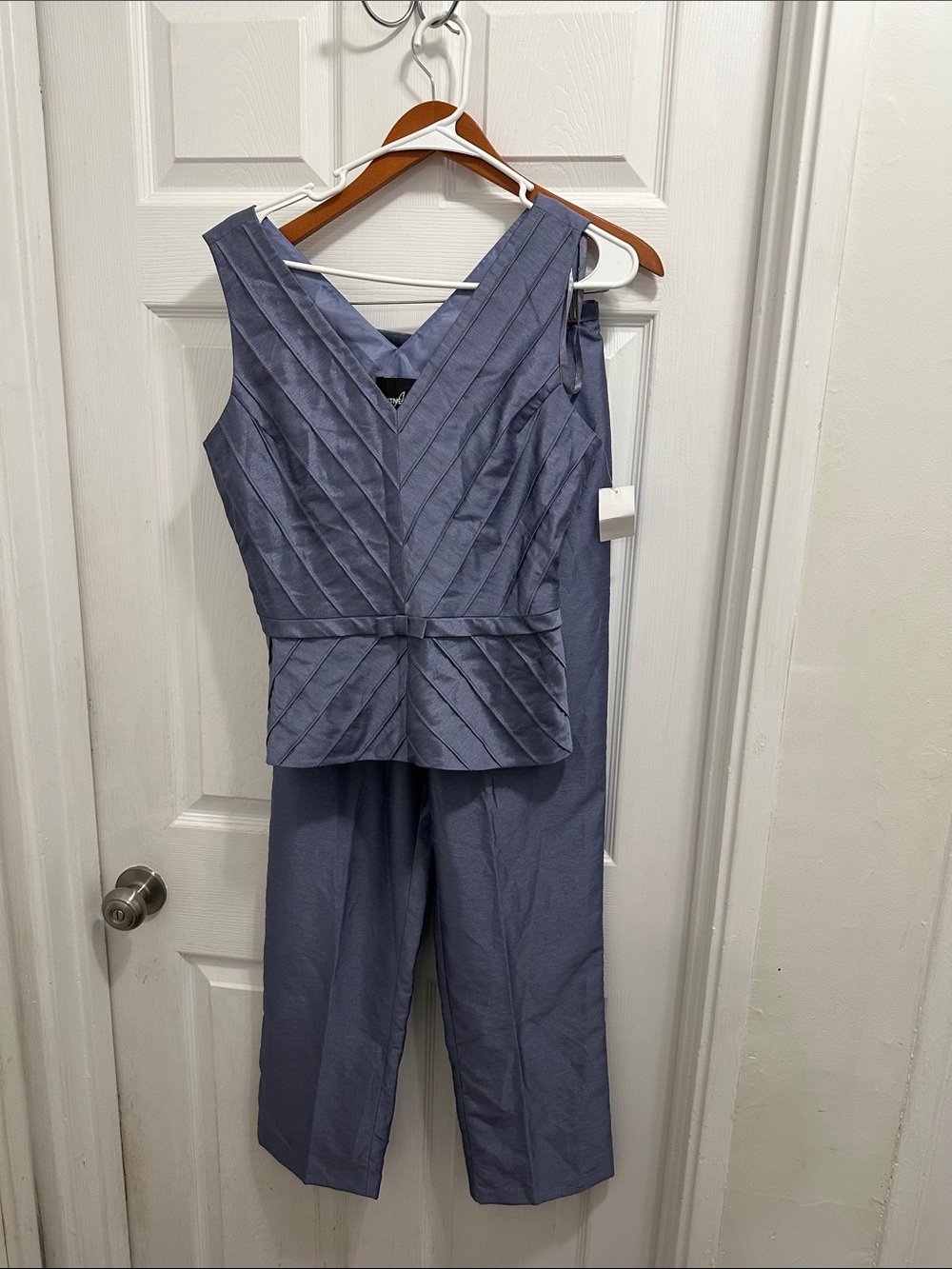 Positive Attitude Vintage Pleated V-Neck 2 Piece Pantsuit in Slate Blue
